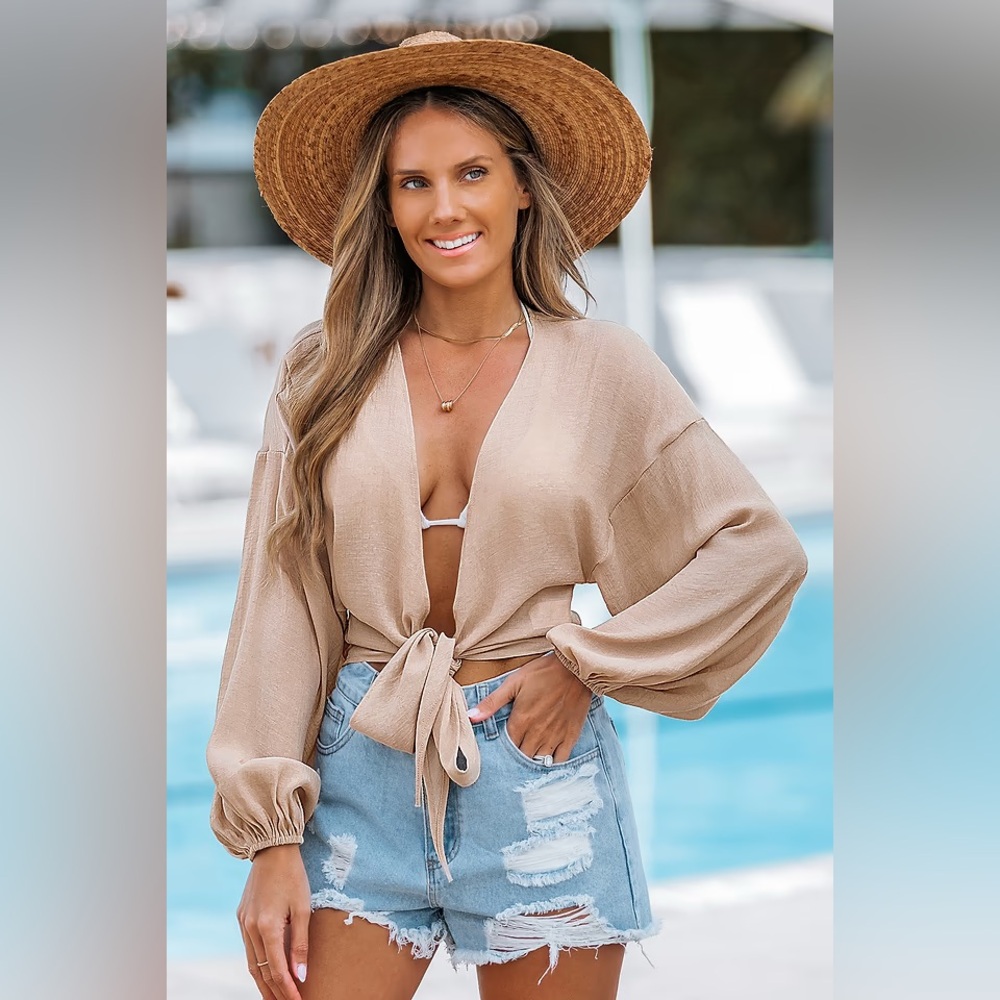 Cupshe Women’s‎ Small Beige Crop top Cover-up Shirt Lightweight Vacation Blouse